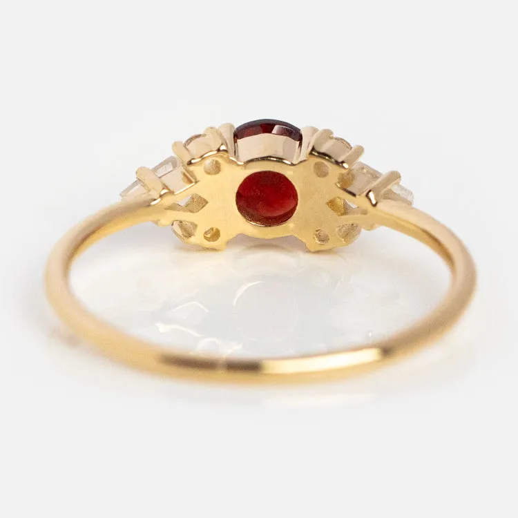 9kt Gold Rhodolite Garnet and Moonstone Sphinx Ring