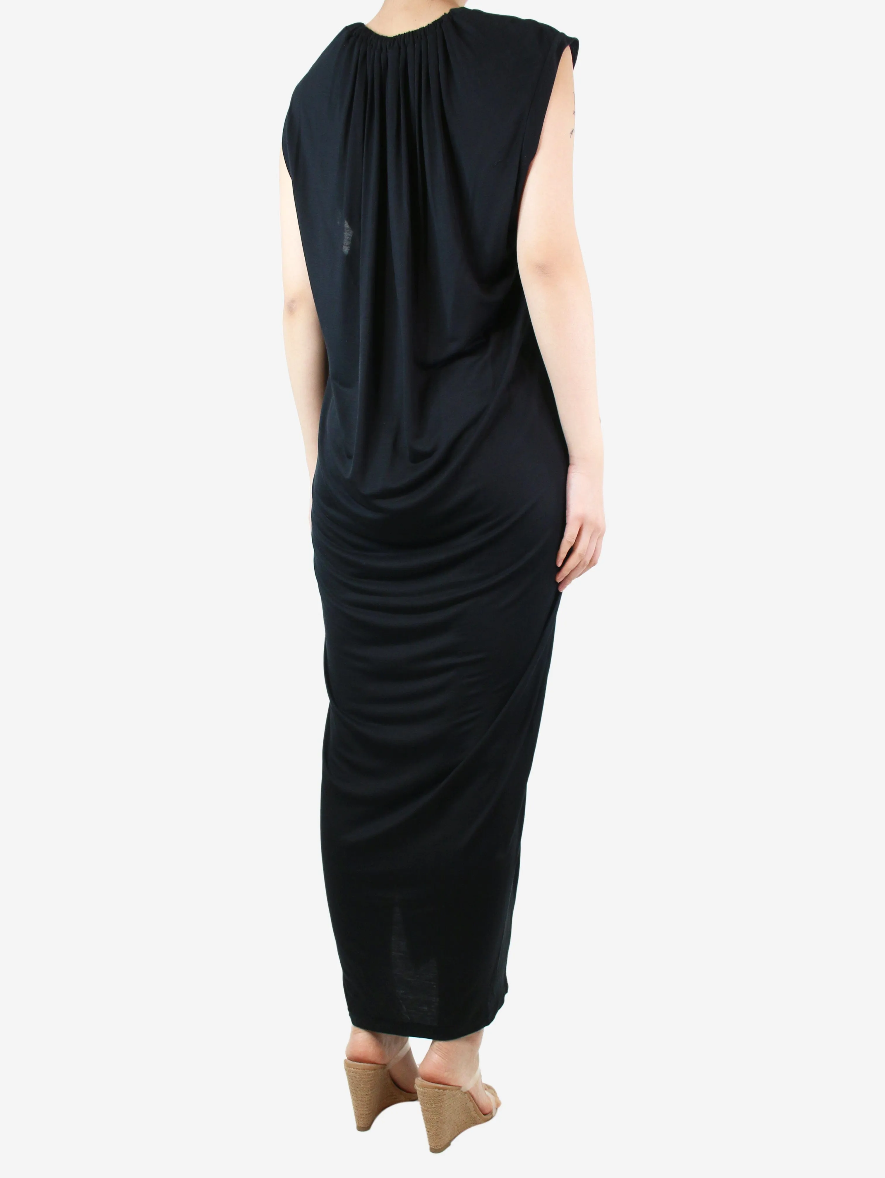 Black short-sleeved maxi dress - size L