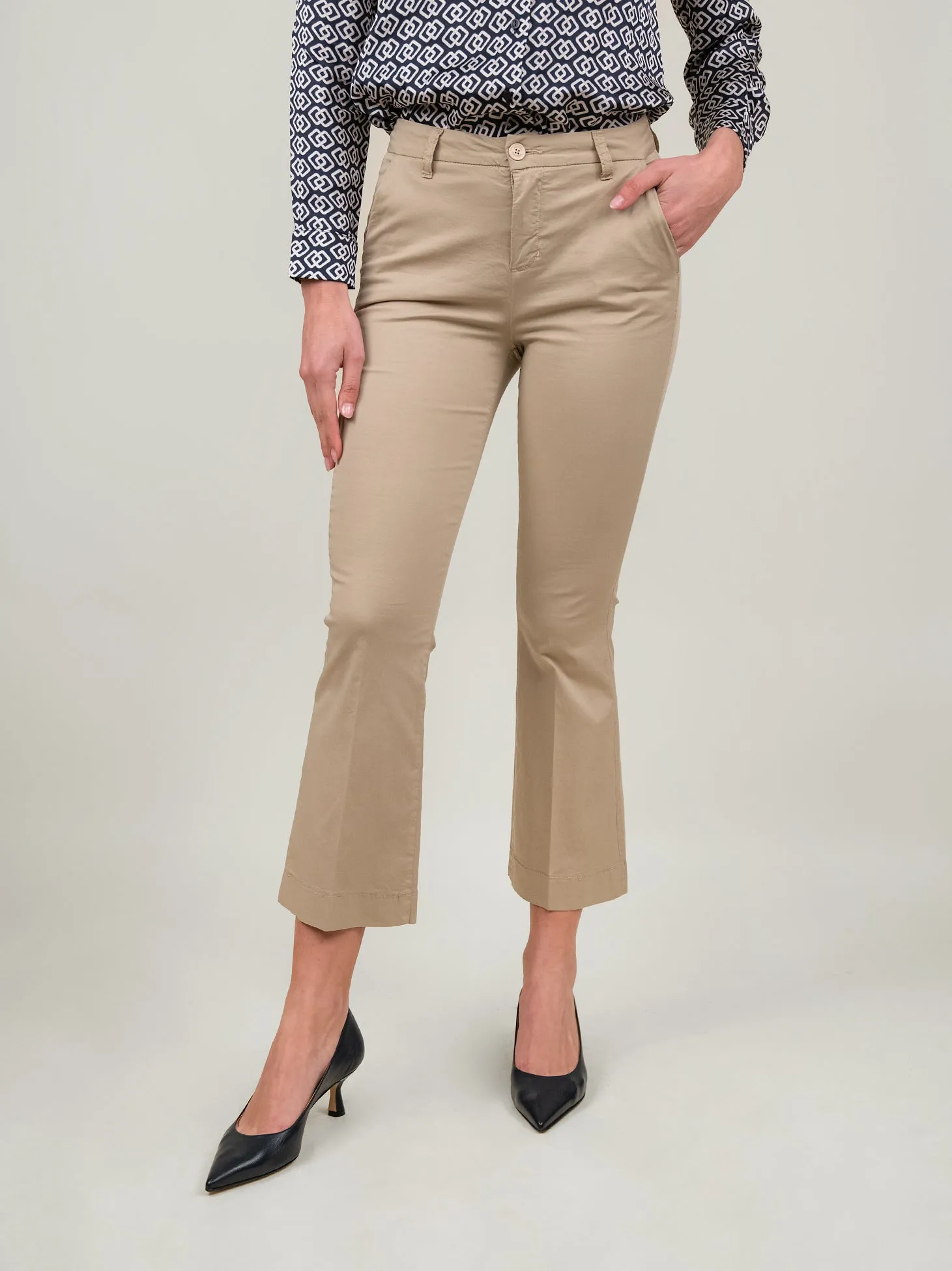 PANTALONE A TROMBETTA IN COTONE BEIGE