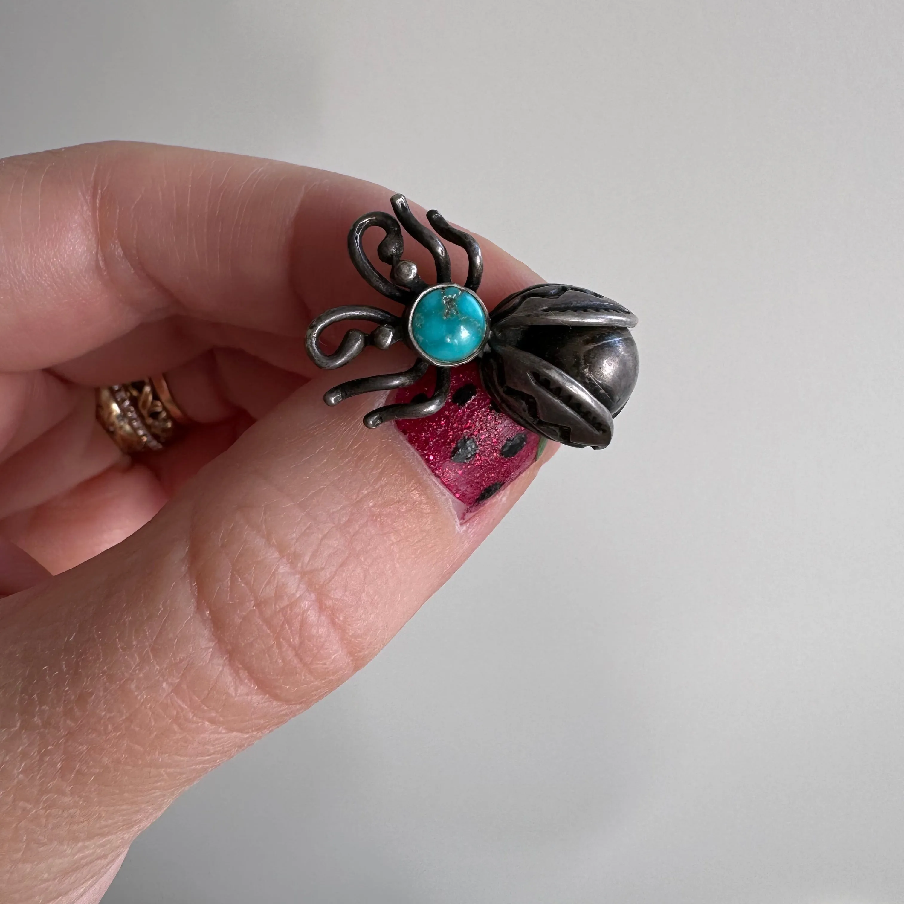 V I N T A G E // sweetest bug / sterling silver and turquoise Navajo insect / a pin